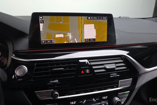 2020 BMW 5 серии с пробегом 45 387 км