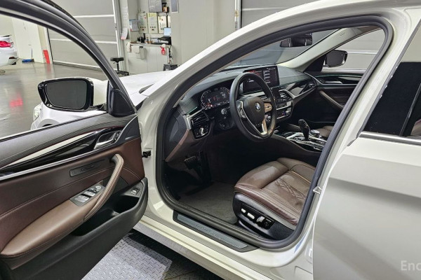 2021 BMW 5 серии с пробегом 66 564 км