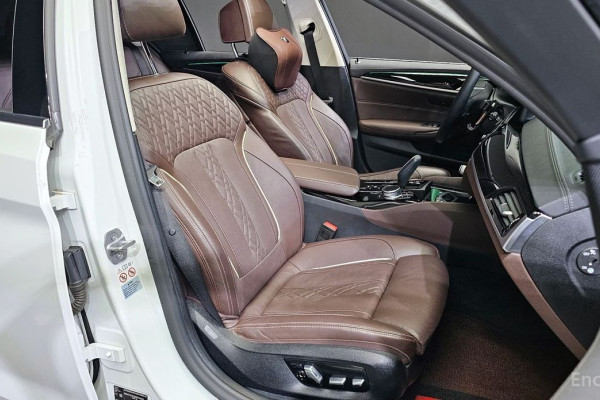 2021 BMW 5 серии с пробегом 66 564 км