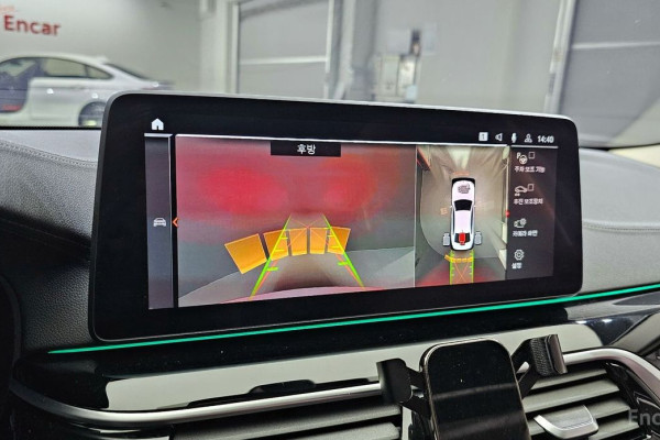 2021 BMW 5 серии с пробегом 66 564 км