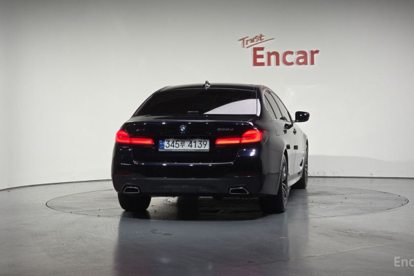 2021 BMW 5 серии с пробегом 48 610 км