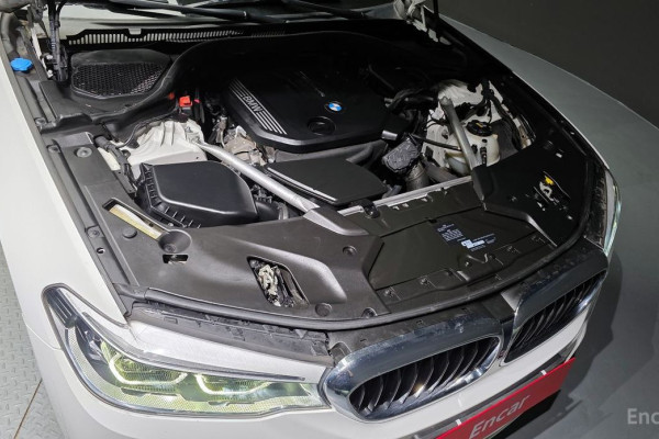 2020 BMW 5 серии с пробегом 57 299 км