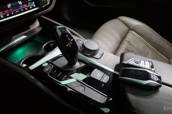 2020 BMW 5 серии с пробегом 57 299 км