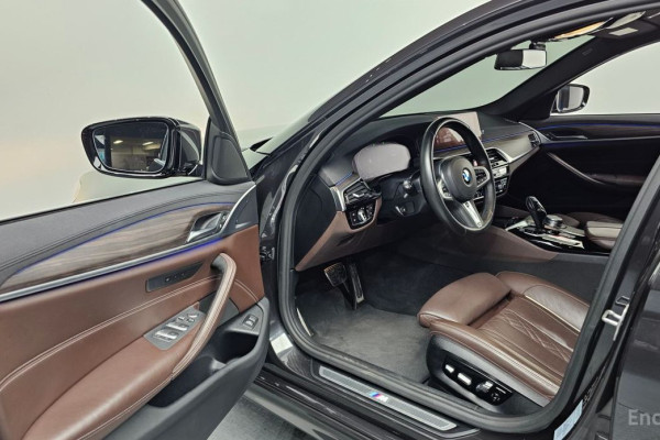 2020 BMW 5 серии с пробегом 111 383 км