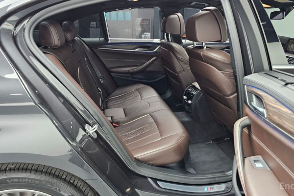 2020 BMW 5 серии с пробегом 111 383 км