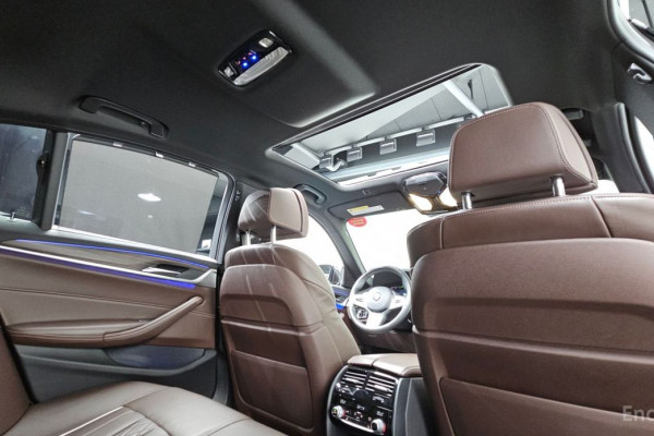 2020 BMW 5 серии с пробегом 111 383 км
