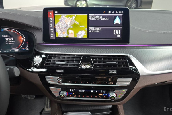 2023 BMW 5 серии с пробегом 66 812 км