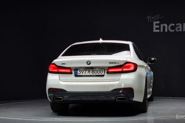 2021 BMW 5 серии с пробегом 106 584 км
