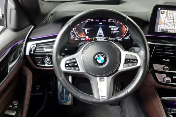2021 BMW 5 серии с пробегом 106 584 км
