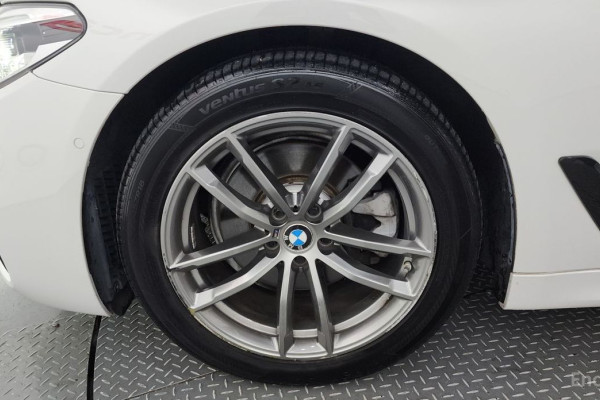 2020 BMW 5 серии с пробегом 109 747 км
