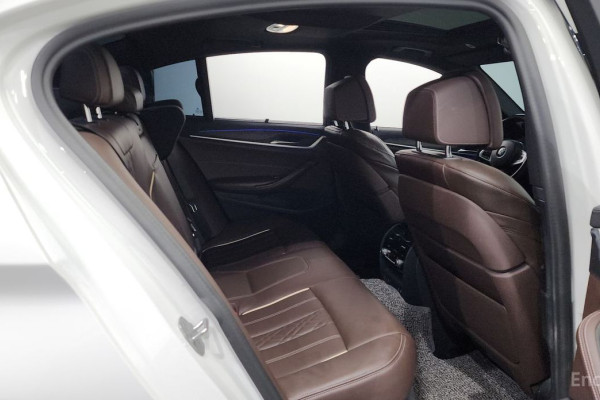 2020 BMW 5 серии с пробегом 109 747 км