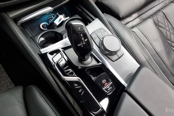 2023 BMW 5 серии с пробегом 47 397 км