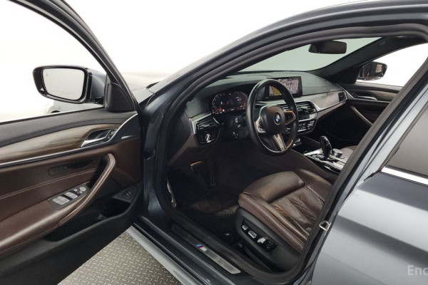 2020 BMW 5 серии с пробегом 169 299 км