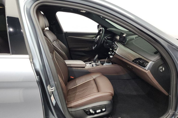 2020 BMW 5 серии с пробегом 169 299 км