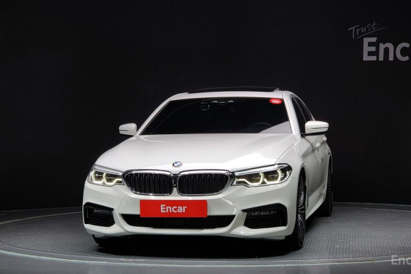 2020 BMW 5 серии с пробегом 48 971 км