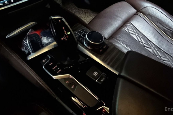 2020 BMW 5 серии с пробегом 157 620 км