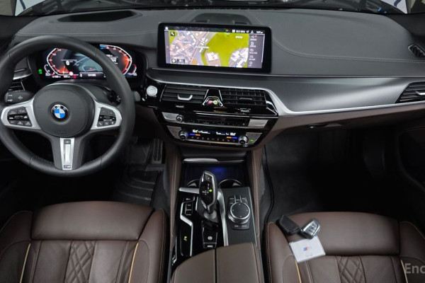 2023 BMW 5 серии с пробегом 20 248 км