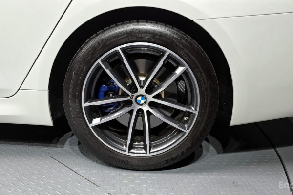 2023 BMW 5 серии с пробегом 23 966 км