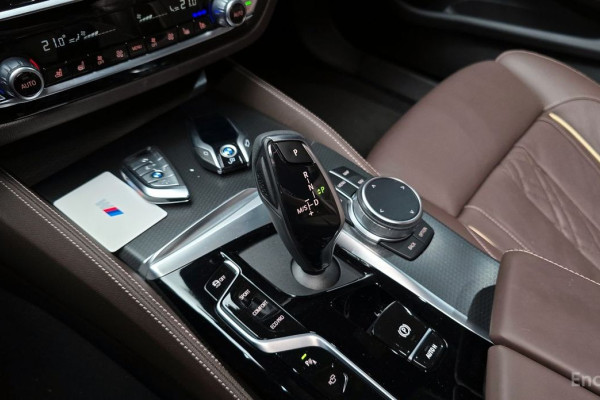 2023 BMW 5 серии с пробегом 23 966 км