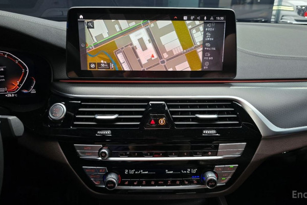 2023 BMW 5 серии с пробегом 23 966 км
