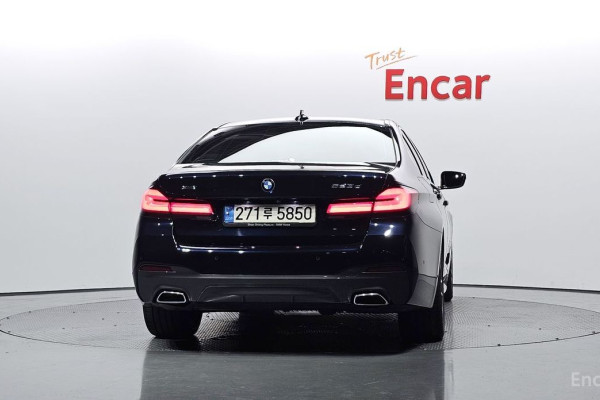 2021 BMW 5 серии с пробегом 36 667 км