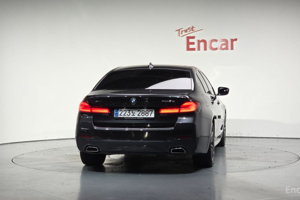 2023 BMW 5 серии с пробегом 48 431 км