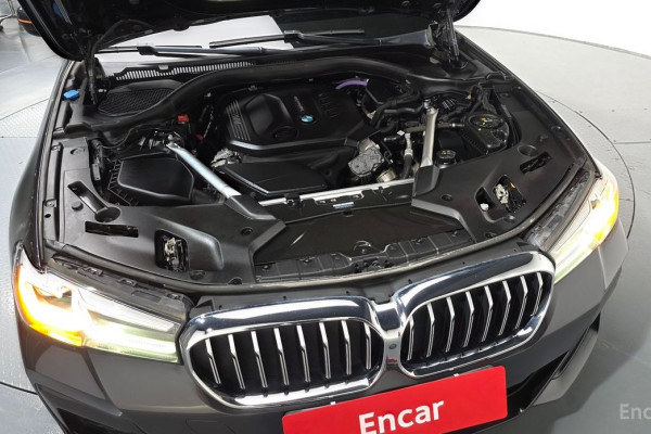 2023 BMW 5 серии с пробегом 48 431 км