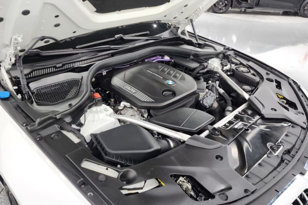 2023 BMW 5 серии с пробегом 44 119 км