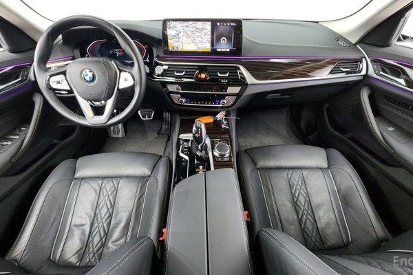 2023 BMW 5 серии с пробегом 44 119 км