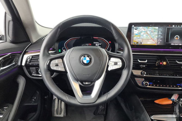 2023 BMW 5 серии с пробегом 44 119 км