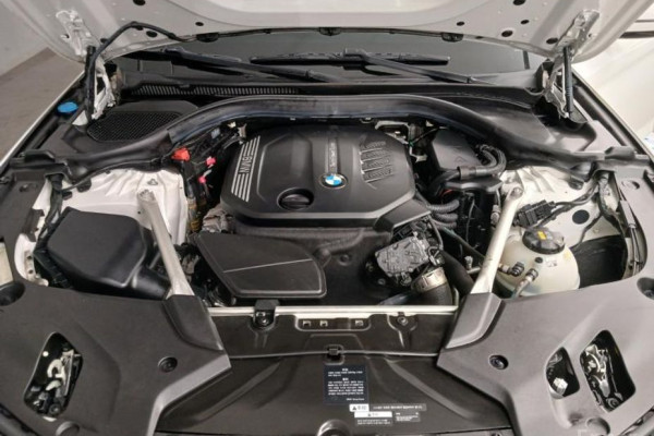 2020 BMW 5 серии с пробегом 59 722 км