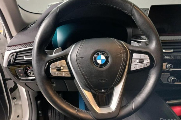 2020 BMW 5 серии с пробегом 59 722 км