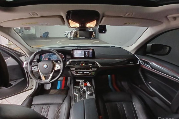 2020 BMW 5 серии с пробегом 59 722 км