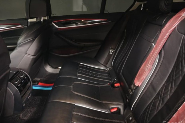 2020 BMW 5 серии с пробегом 59 722 км