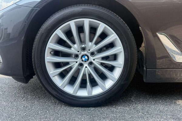 2020 BMW 5 серии с пробегом 60 450 км