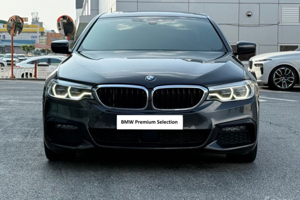2020 BMW 5 серии с пробегом 111 389 км
