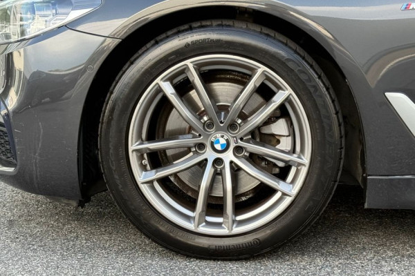 2020 BMW 5 серии с пробегом 111 389 км