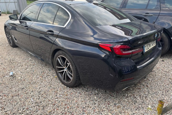2022 BMW 5 серии с пробегом 95 807 км