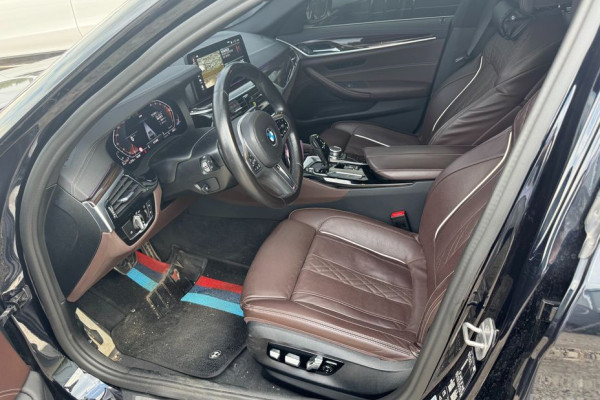 2022 BMW 5 серии с пробегом 95 807 км