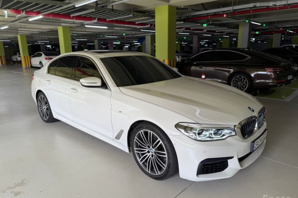2020 BMW 5 серии с пробегом 30 855 км