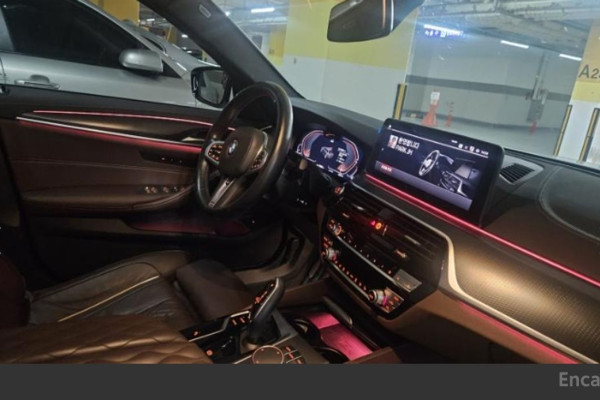 2022 BMW 5 серии с пробегом 71 146 км