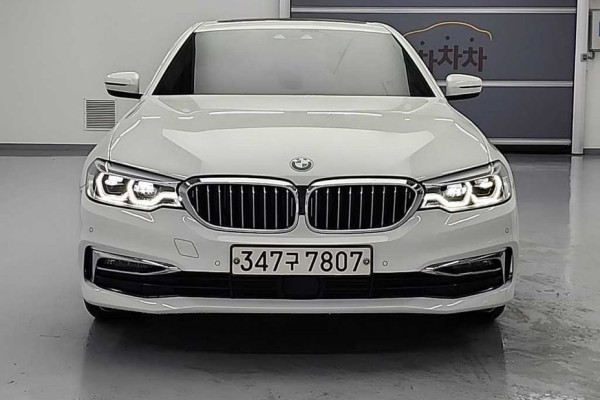 2020 BMW 5 серии с пробегом 118 634 км