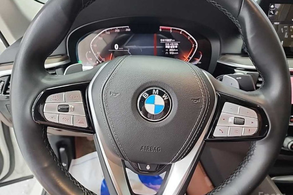 2020 BMW 5 серии с пробегом 118 634 км