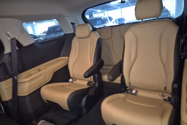 2022 Kia Carnival с пробегом 193 944 км