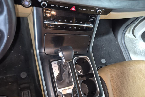 2022 Kia Carnival с пробегом 193 944 км