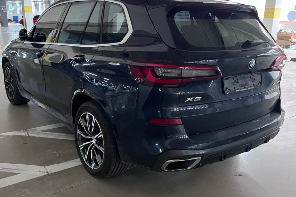 2020 BMW X5 с пробегом 107 000 км