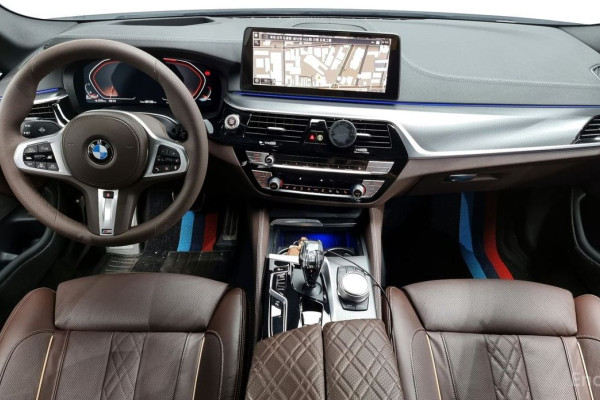 2023 BMW 5 серии с пробегом 60 138 км