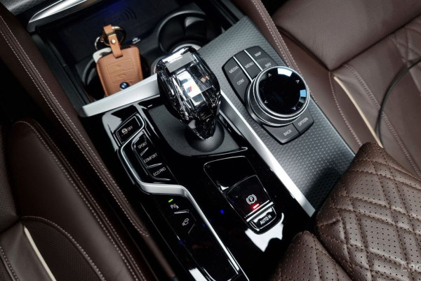 2023 BMW 5 серии с пробегом 60 138 км