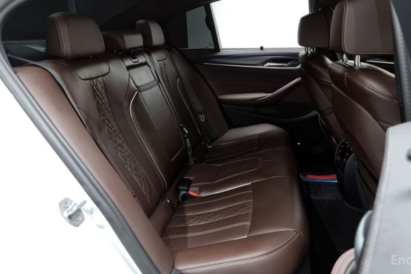 2023 BMW 5 серии с пробегом 60 138 км