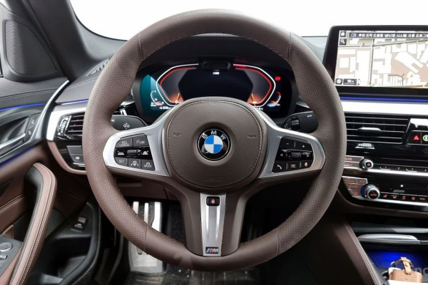 2023 BMW 5 серии с пробегом 60 138 км
